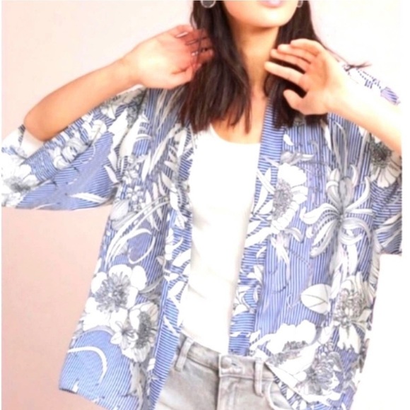 ANTHROPOLOGIE Akemi & Kin Savanah Floral & Stripe Open Front Poly Chiffon Kimono - Picture 1 of 7